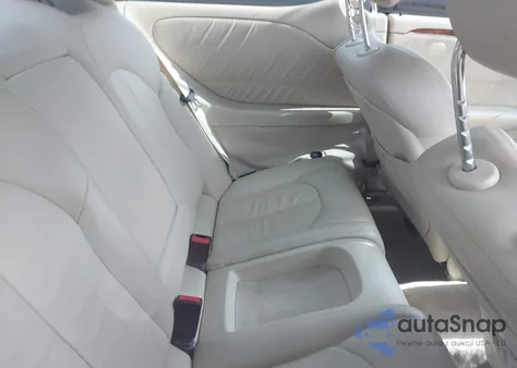 2008 Mercedes-Benz Clk 550 z USA, uszkodzony, nr VIN WDBTJ72H68F253384